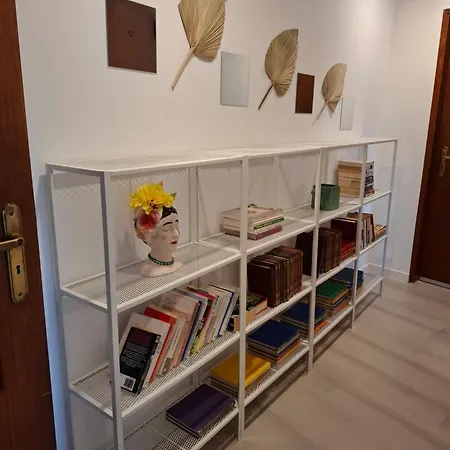 1st Floor Appartement Olhão